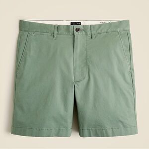 *NWT* J. Crew Men’s 7" stretch chino short in Vintage Laurel; size 29 waist